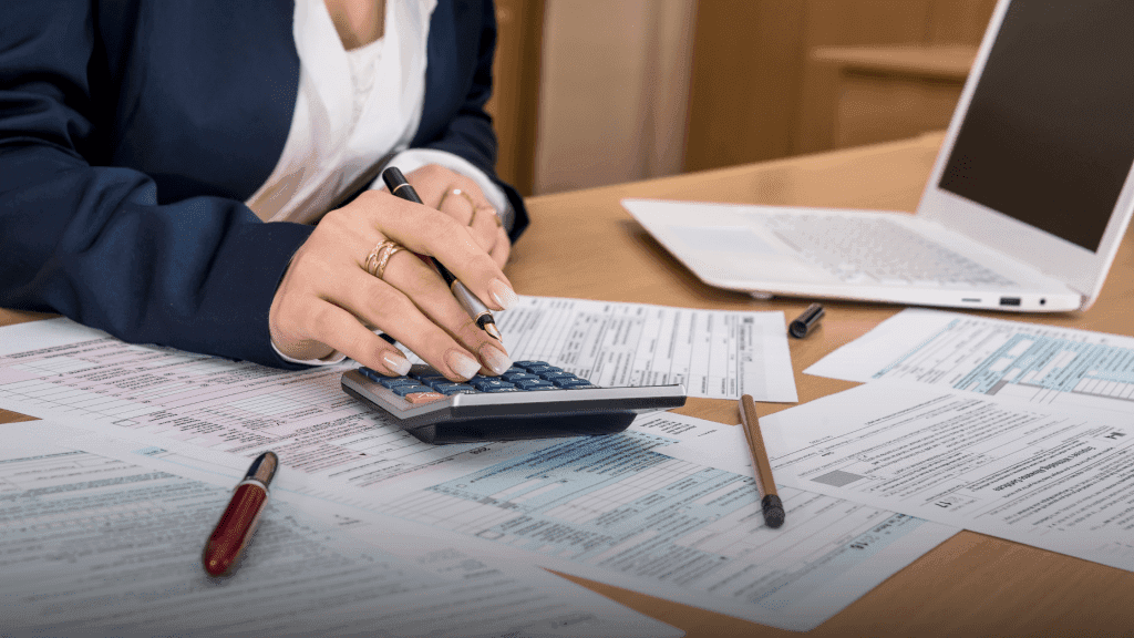 Year-End Tax Planning Checklist for Businesses