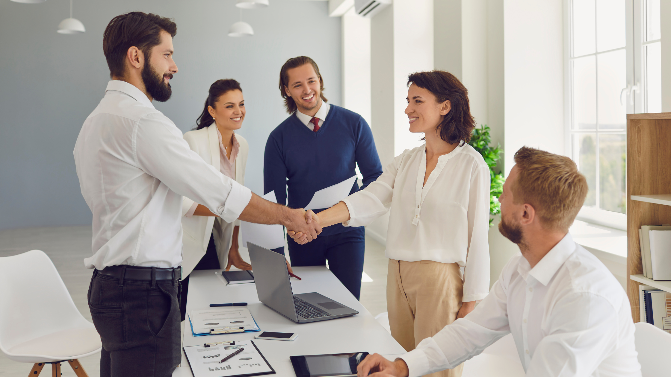 Why Choose an HR Outsourcing Vendor with Industry Certifications